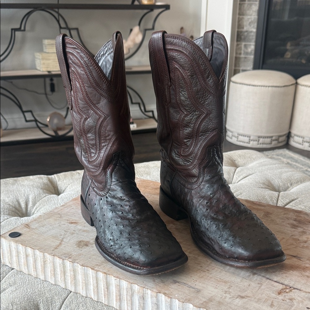 Tecovas Emmitt FQ Ostrich 9.5 EE Bourbon Brown Leather‎ Cowboy Boots